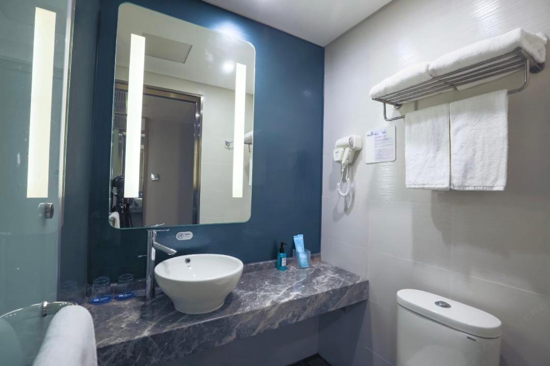 Holiday Inn Express - Xiamen City Center By Ihg מראה חיצוני תמונה
